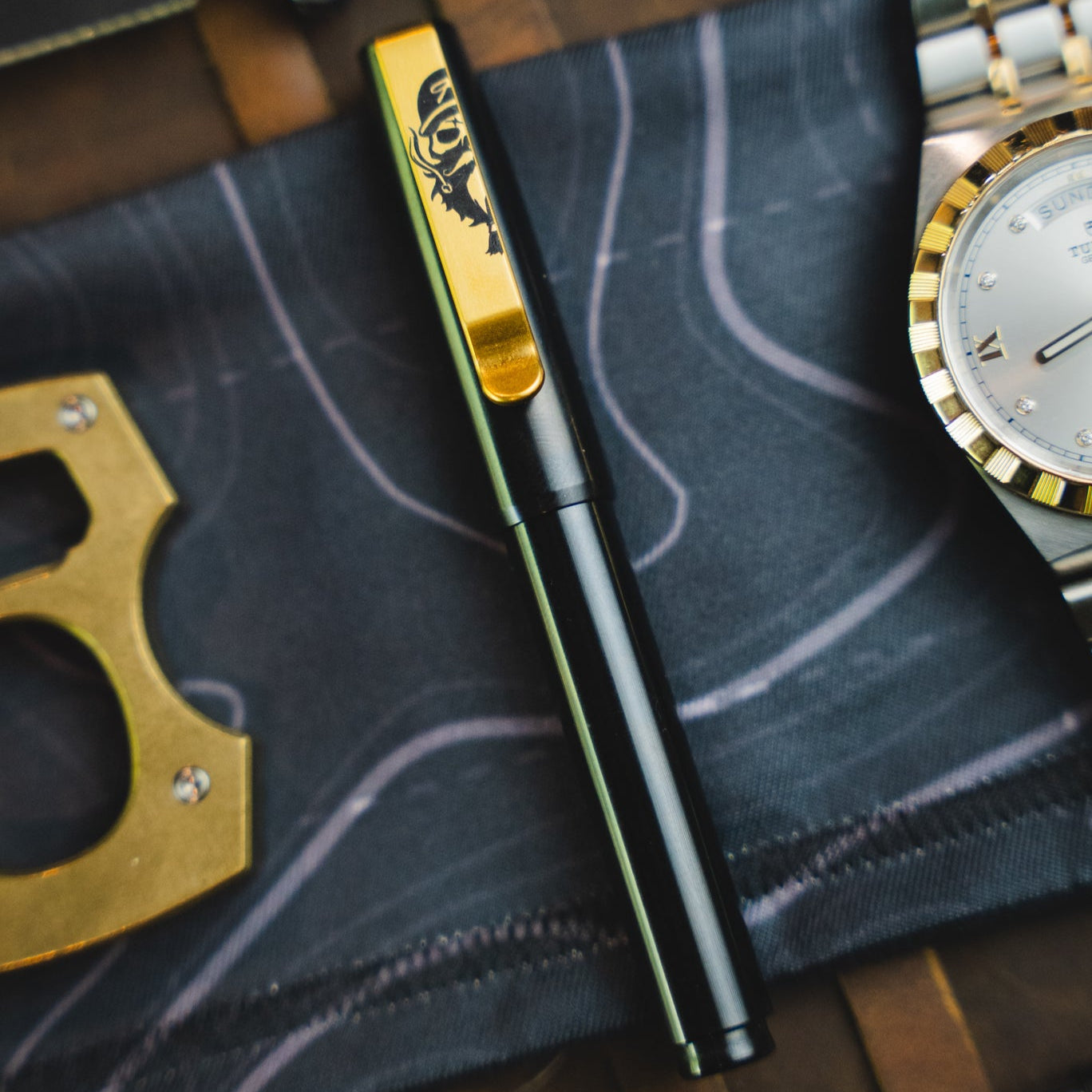 Jeremy Siers x Big Idea Design Titanium Fountain EDC Pen – Black & Gold