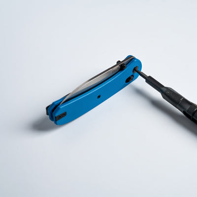 Lander 2 Pocket Knife - Blue G10 - Clutch Lock