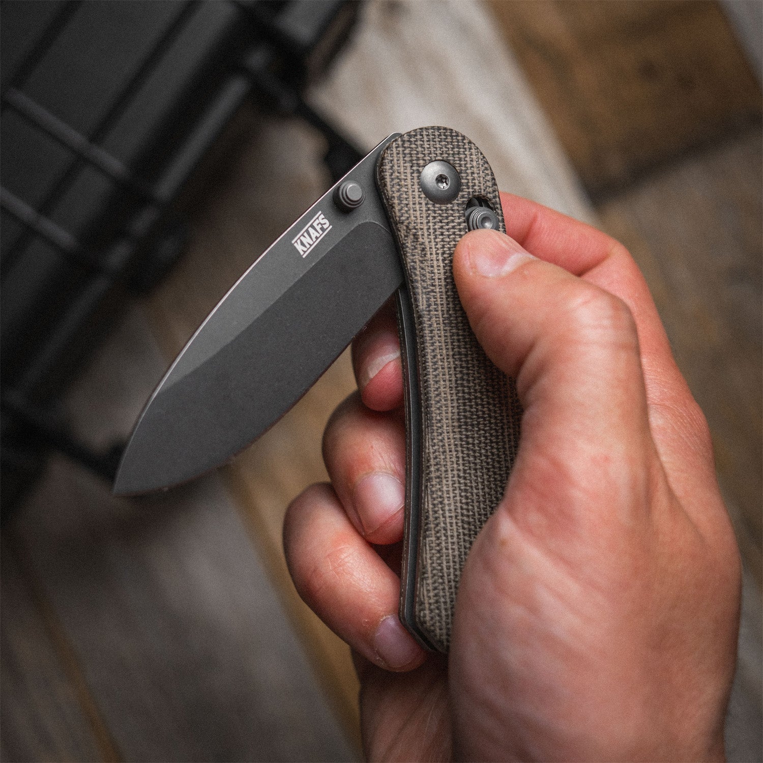 Lander 3 Pocket Knife - Moondust Micarta - Clutch Lock