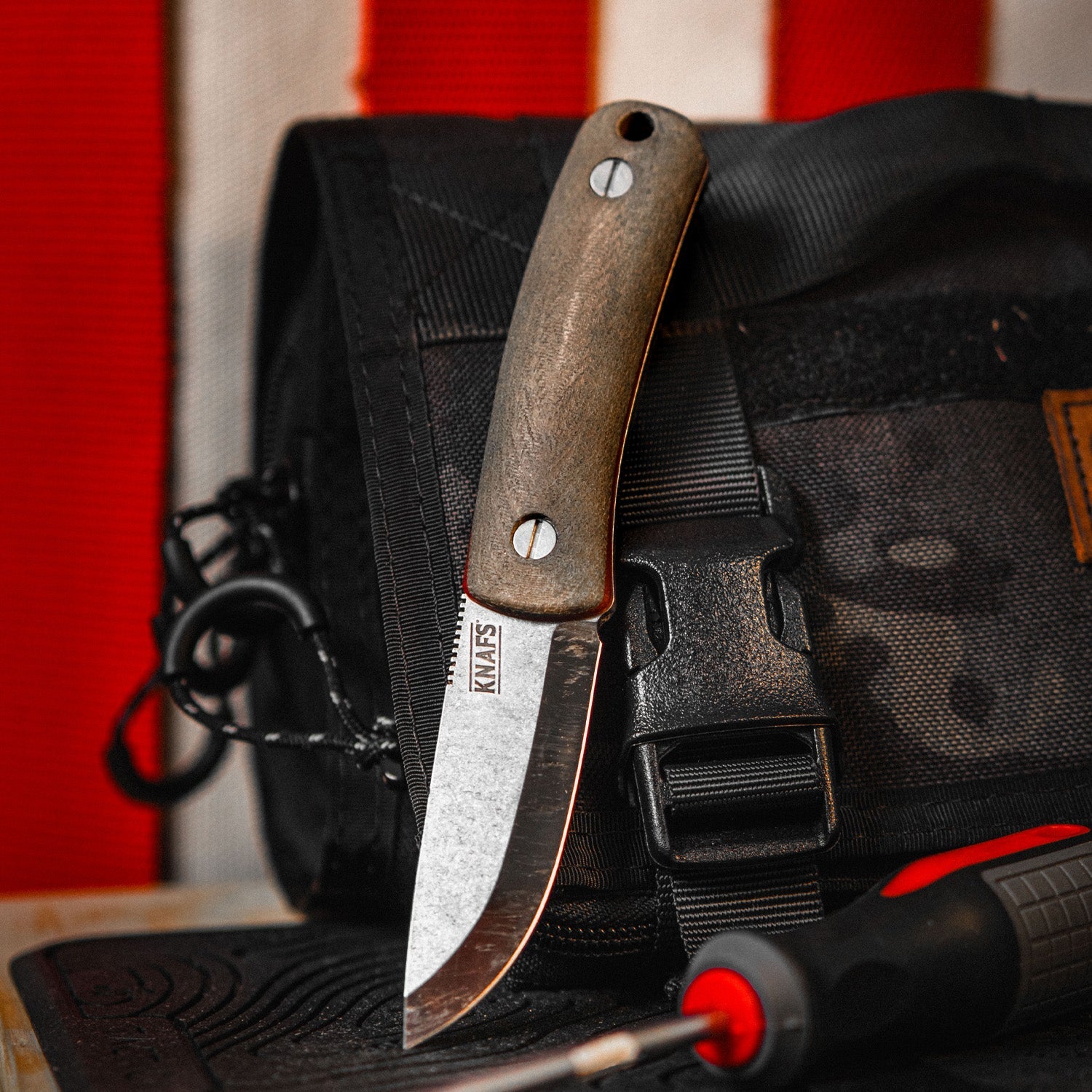 Lulu - Fixed Blade Knife - MagnaCut - Micarta Handles