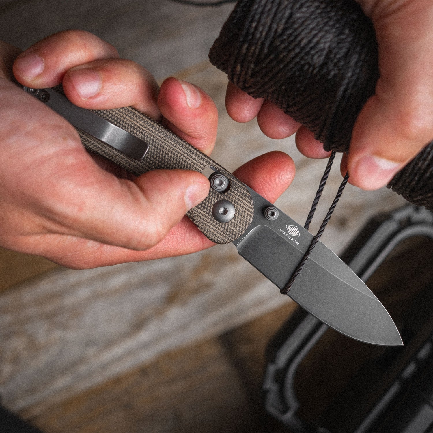 Lander 3 Pocket Knife - Moondust Micarta - Clutch Lock
