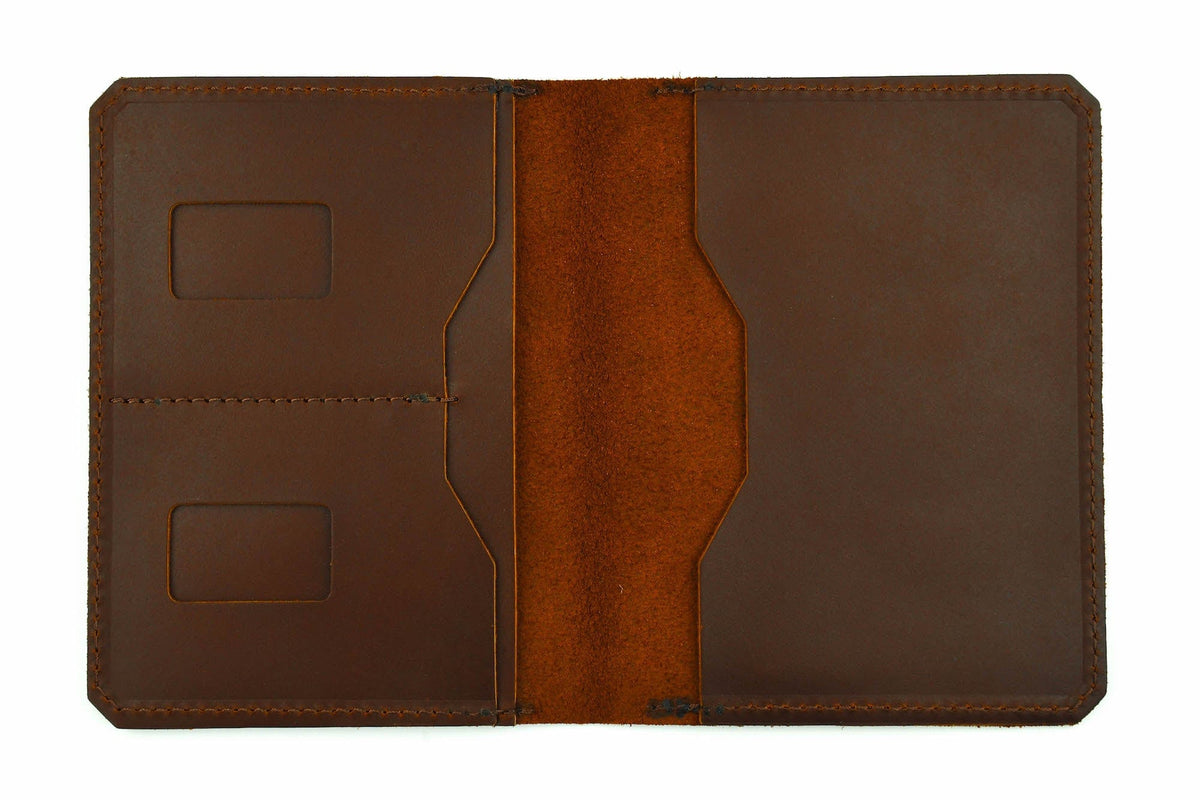 Explorer Passport Wallet - Brown